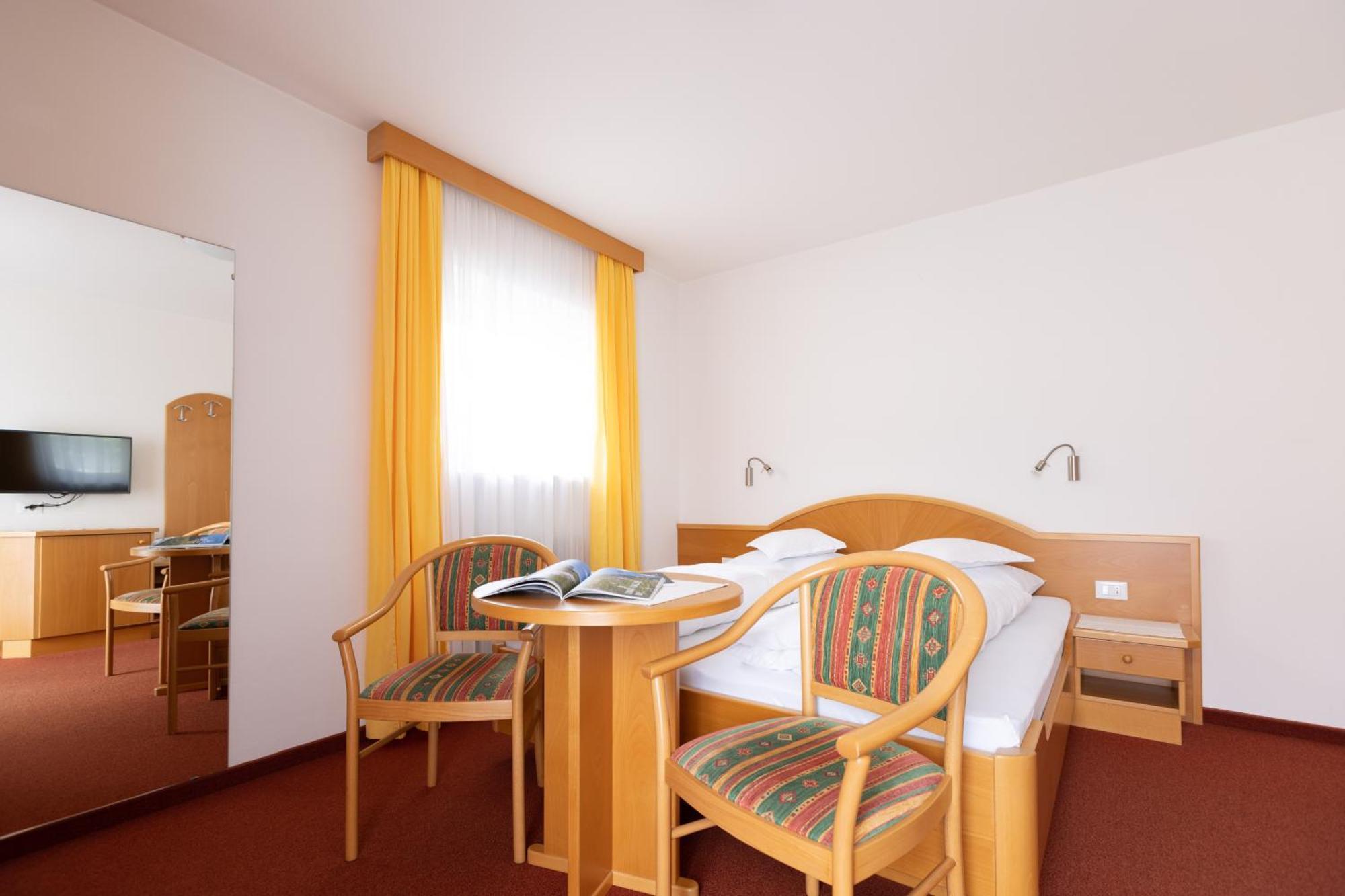 Hotel Garni Juval Tirol Exteriér fotografie